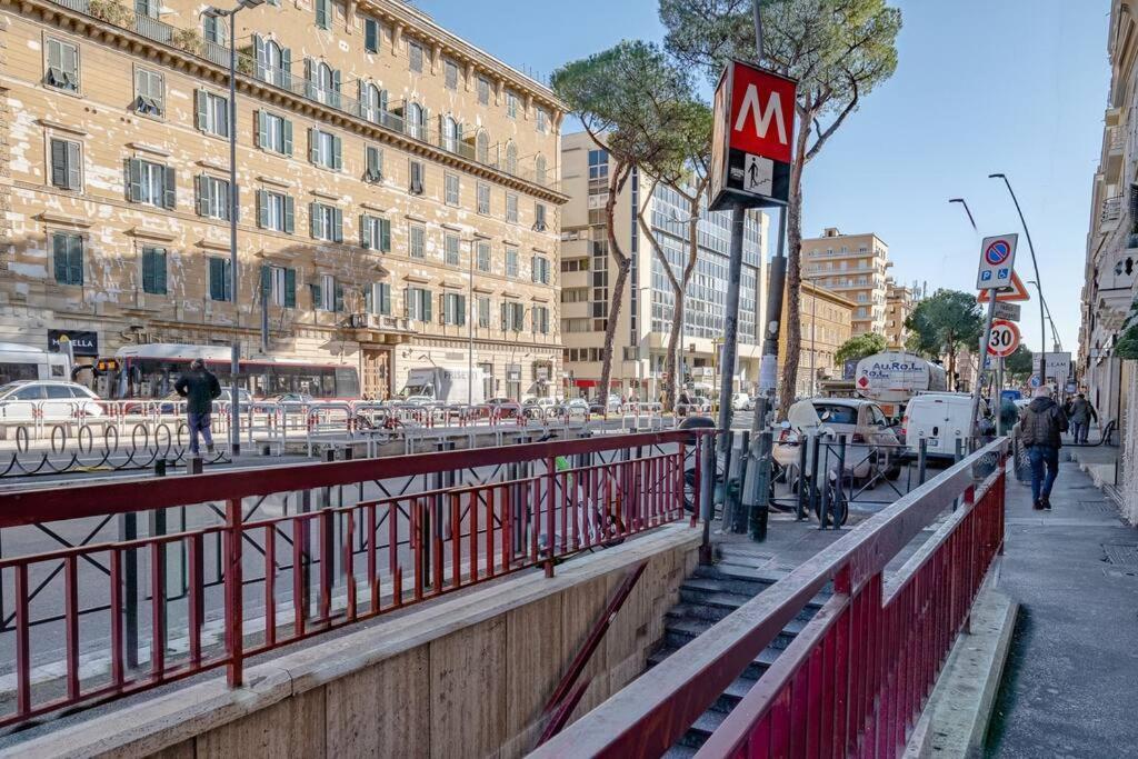 Modern Apartment At San Giovanni Rome Exterior photo